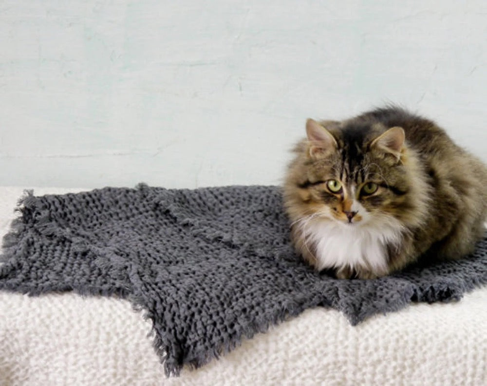 Linen Plaid/ Linen Throw/ Waffle Blanket/ Wrap/ Bedspread/ Linen Bedding/ Organic Flax